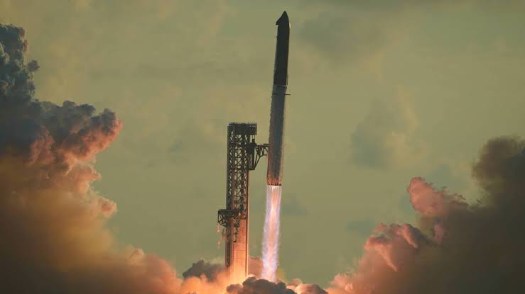 Starship достигна орбита и изведе първите Starlink V3 — какво следва