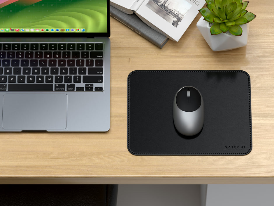 Подложка за мишка Satechi Vegan-Leather Premium Mouse Pad - черен